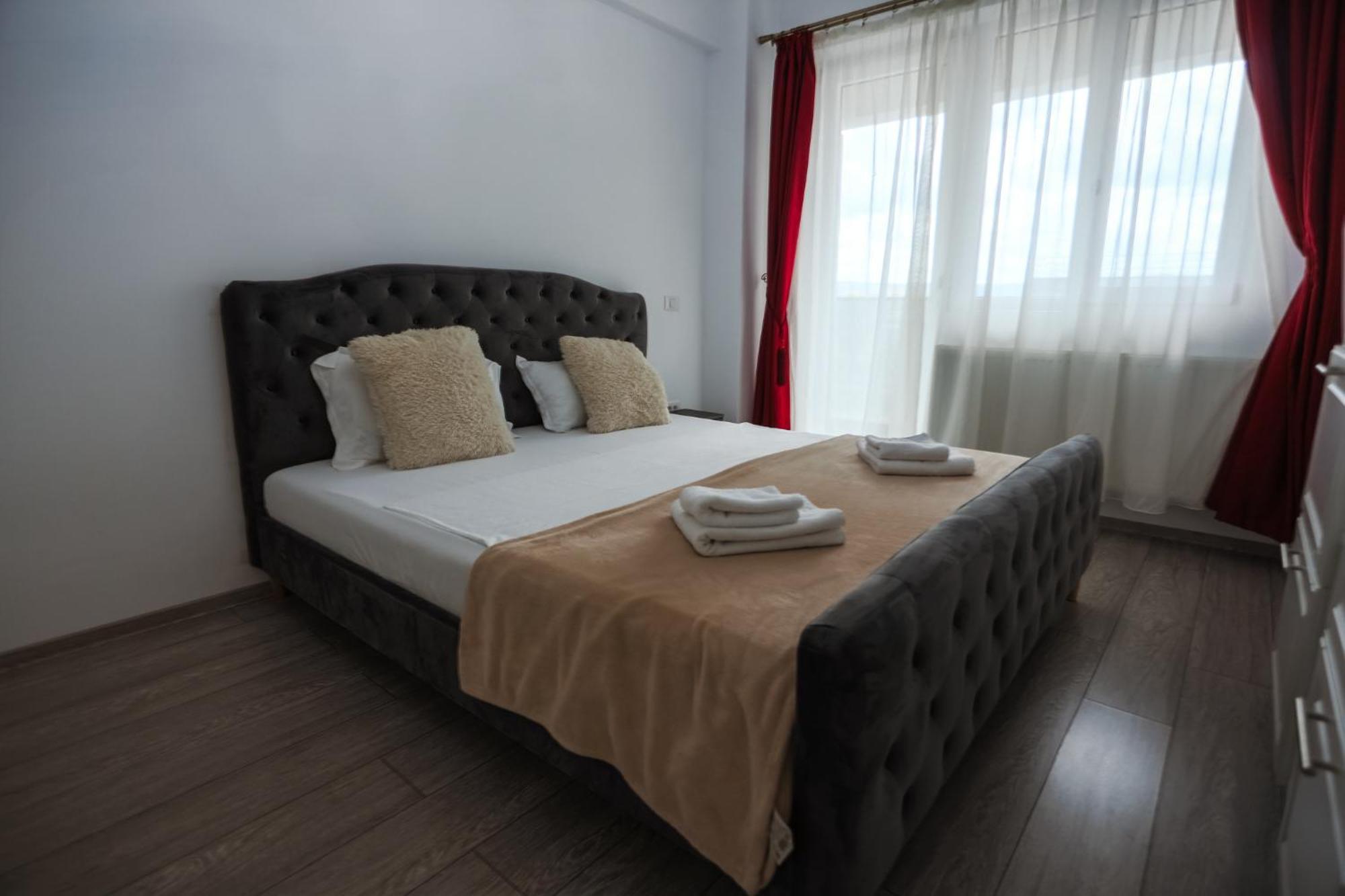 Q Apartament Near Palas Mall Iasi Exterior photo